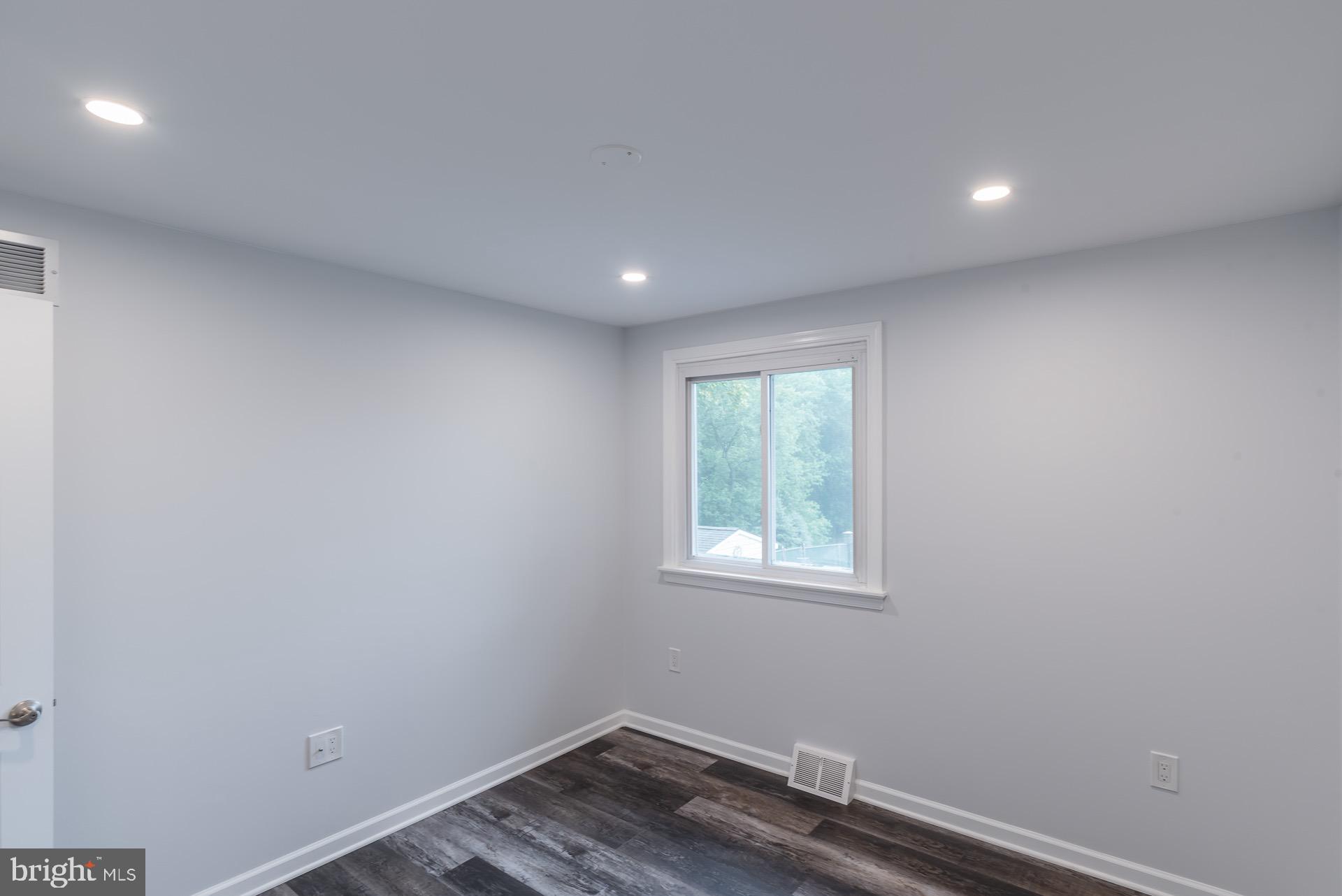 639 Welsh Road Philadelphia, PA 19115 - Photo 33 of 49 Bedroom 4 - Level 2