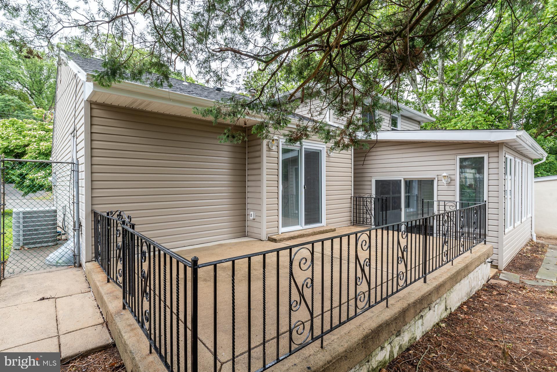 639 Welsh Road Philadelphia, PA 19115 - Photo 43 of 49 Patio