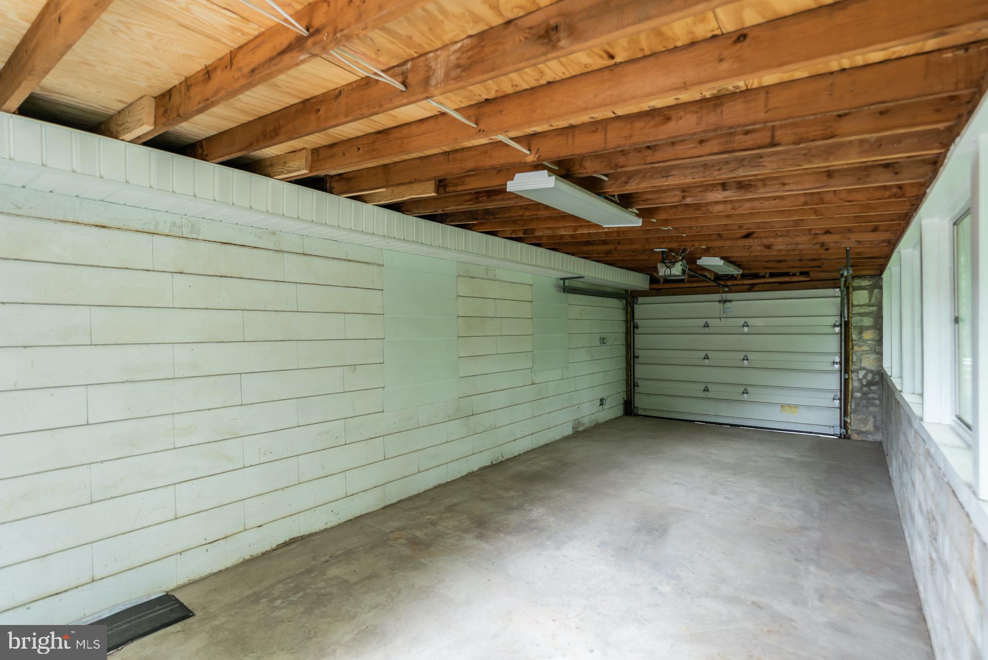 639 Welsh Road Philadelphia, PA 19115 - Photo 48 of 49 Garage