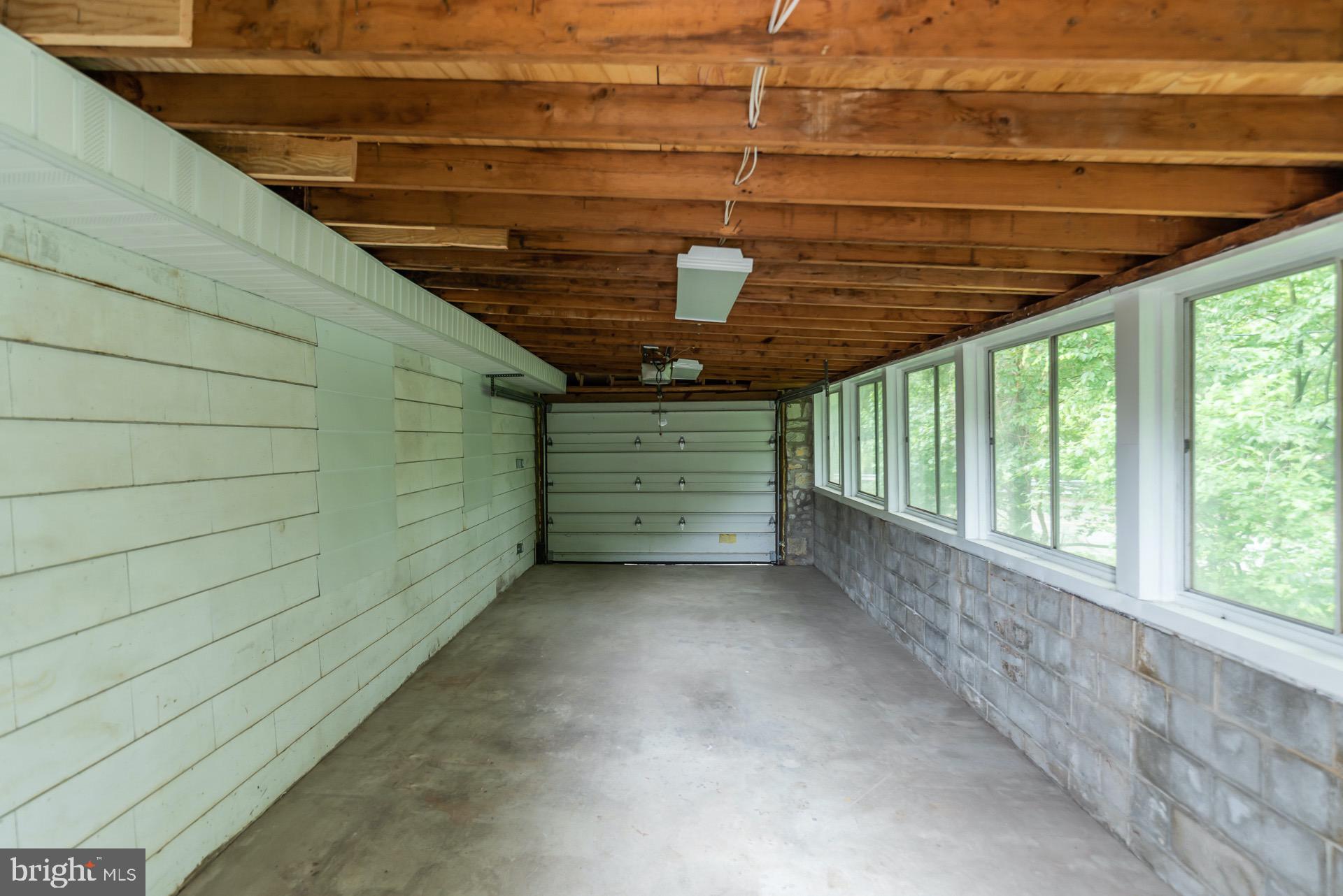 639 Welsh Road Philadelphia, PA 19115 - Photo 49 of 49 Garage