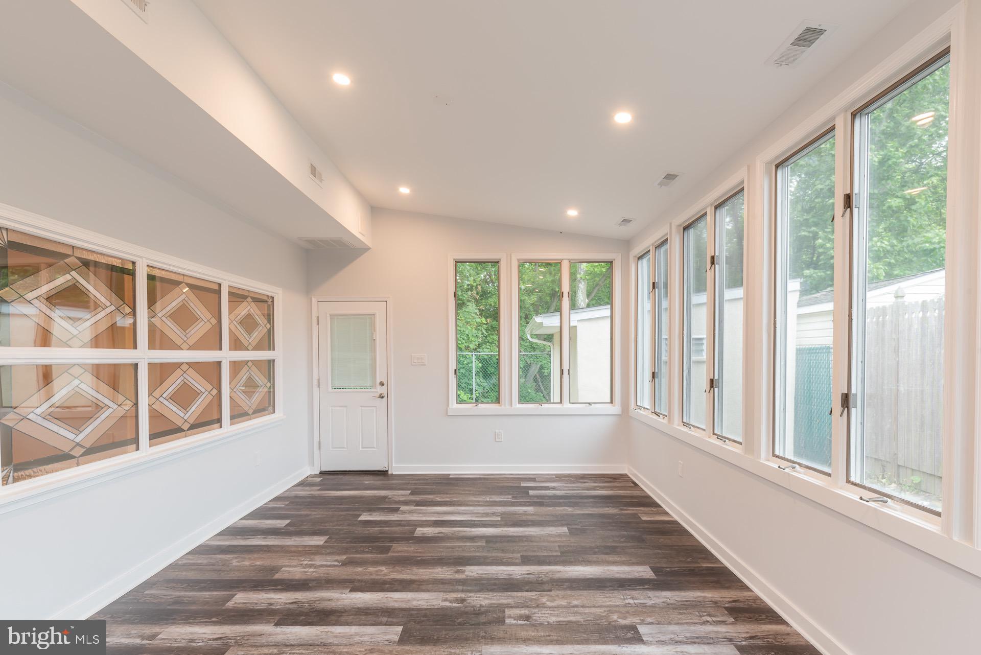 639 Welsh Road Philadelphia, PA 19115 - Photo 6 of 49 4 Season Room - Level 1