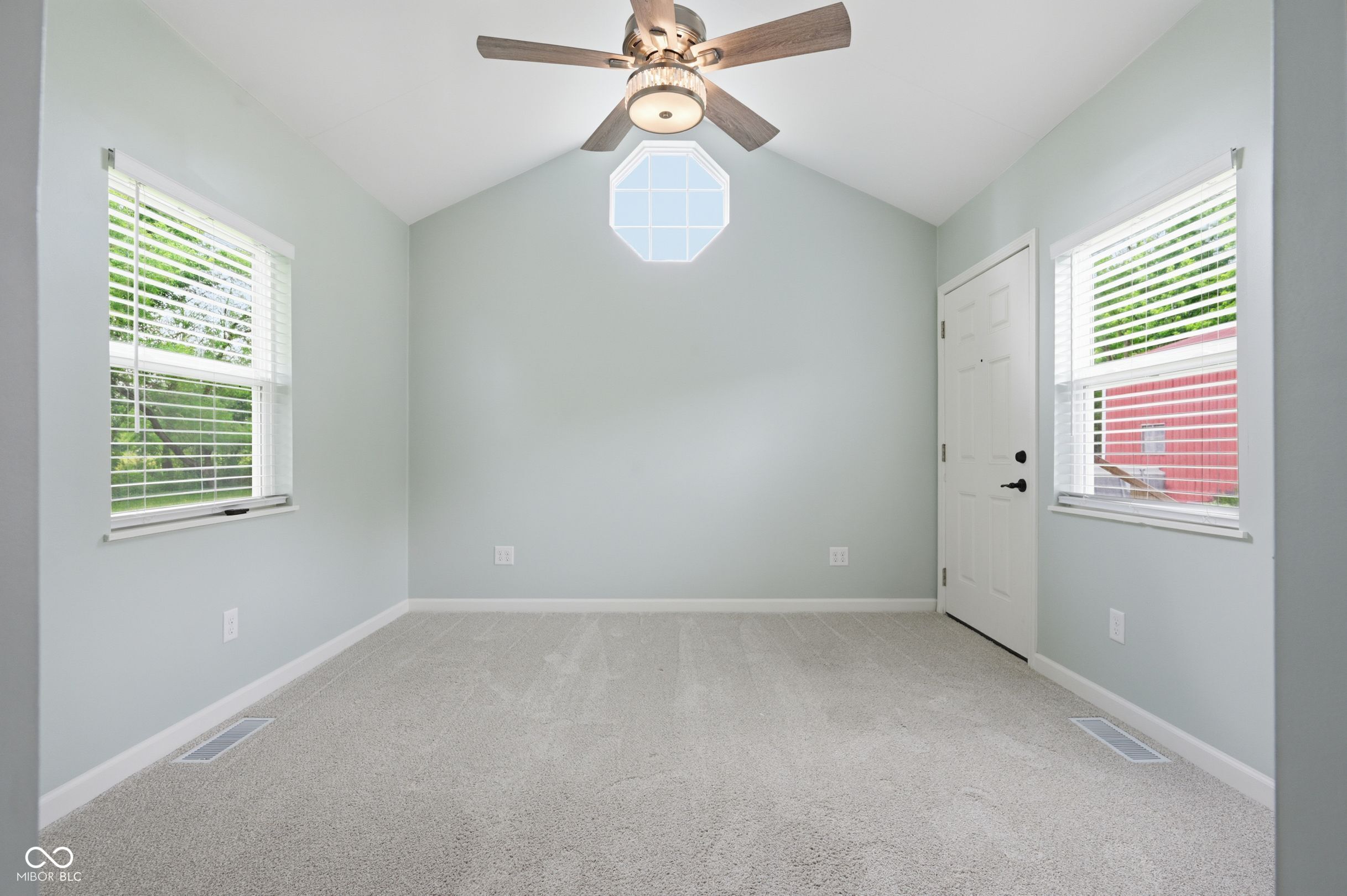 261 North Hillsboro Road New Castle, IN 47362 - Photo 21 of 35