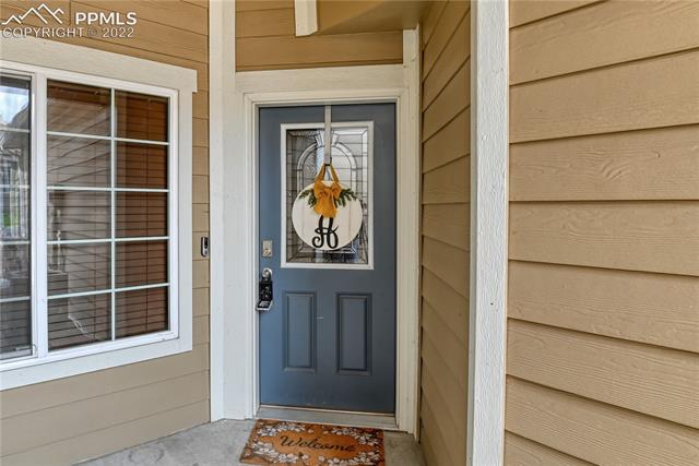 632 Hailey Glenn View Colorado Springs, CO 80916 - Photo 4 of 35 Gallery Image 4