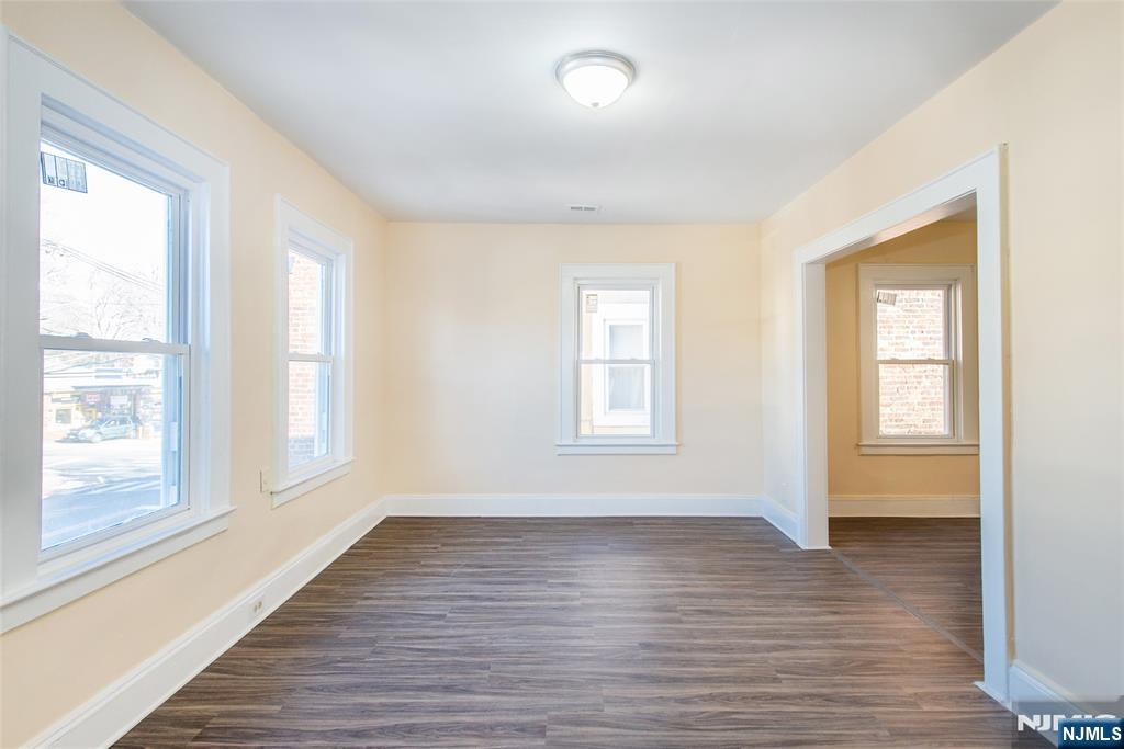 479 Centre Street Nutley, NJ 07110 - Photo 2 of 50