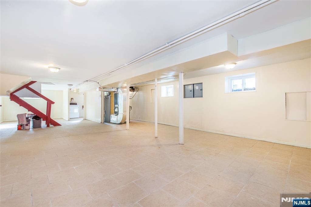 479 Centre Street Nutley, NJ 07110 - Photo 34 of 50