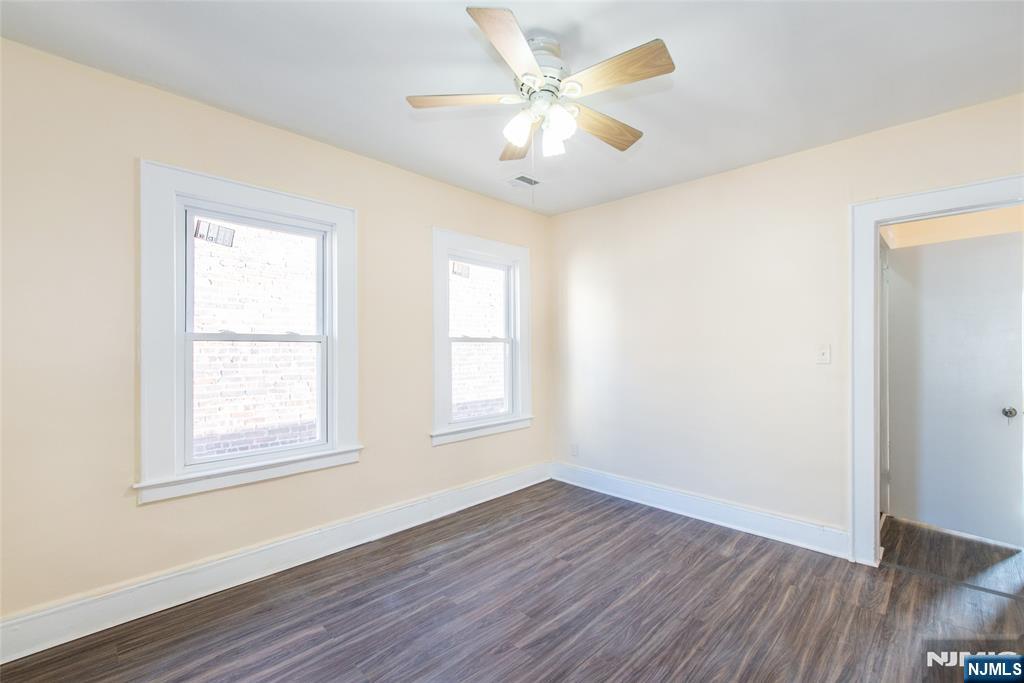 479 Centre Street Nutley, NJ 07110 - Photo 6 of 50