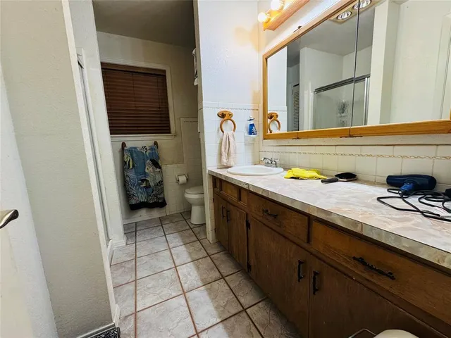 $84,900 | 1111 East Sammy Baugh Avenue, Rotan, TX 79546