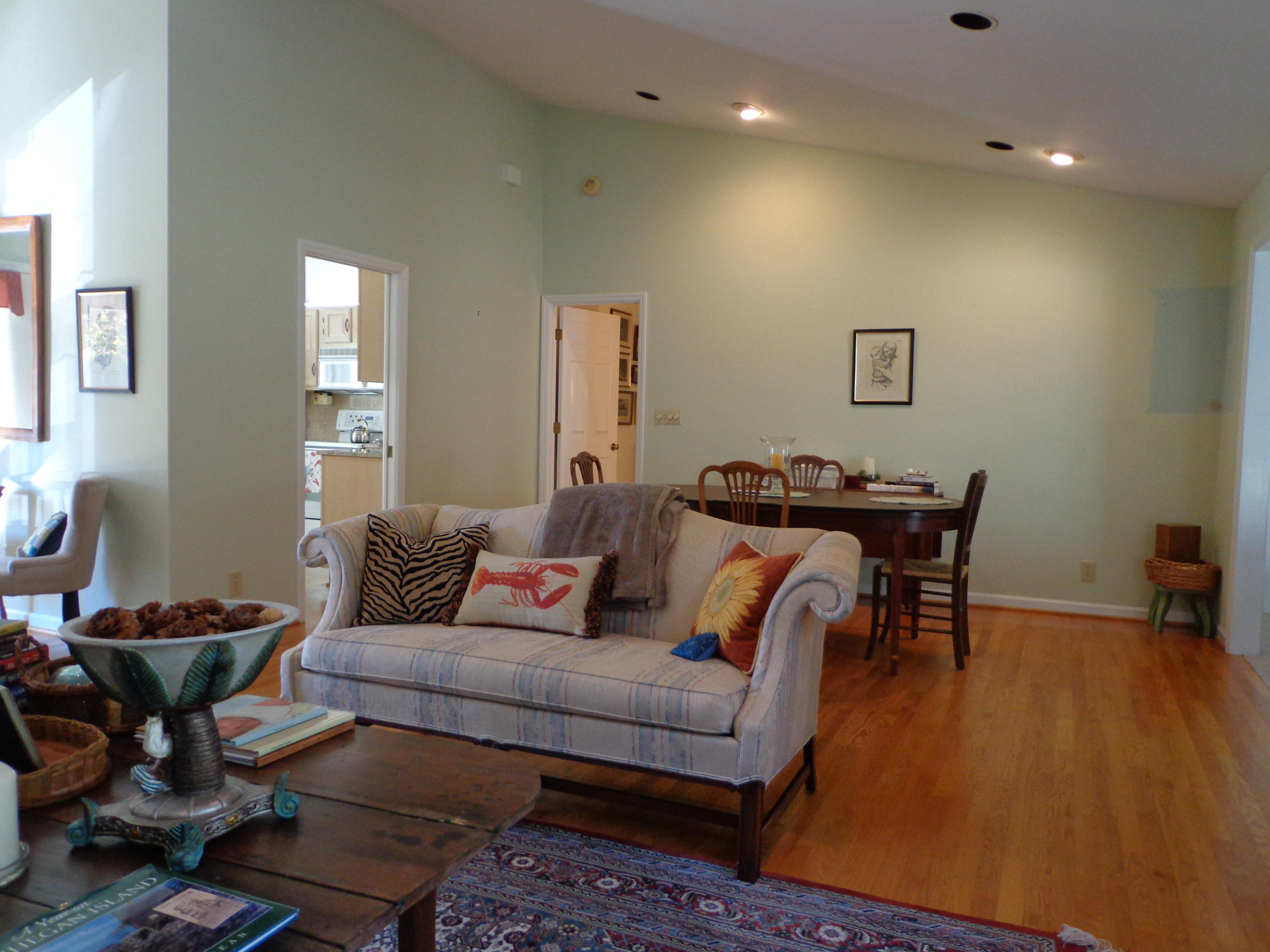 1908 McVitty Road Salem, VA 24153 - Photo 7 of 44 a living room with furniture and a dining table with rug