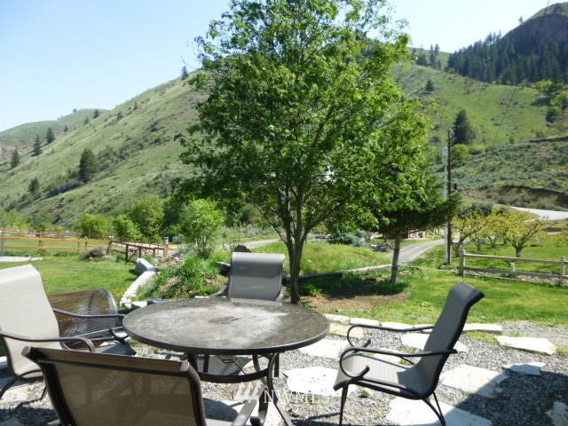3390 Number 1 Canyon Road Wenatchee, WA 98801 - Photo 2 of 24 Gallery Image 2