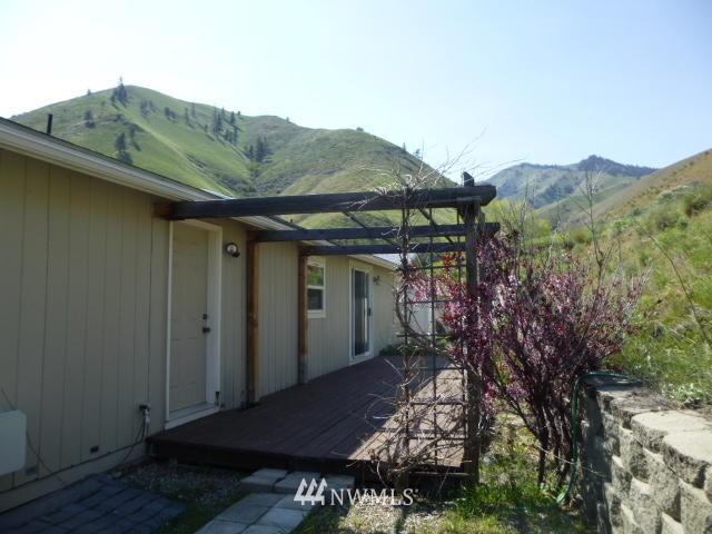 3390 Number 1 Canyon Road Wenatchee, WA 98801 - Photo 5 of 24 Gallery Image 5