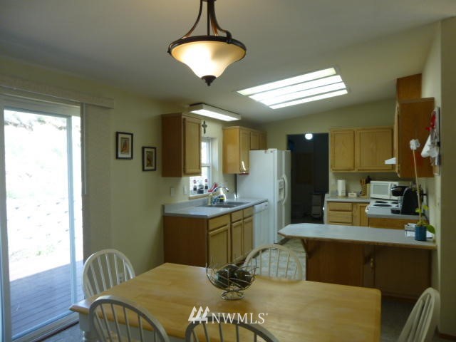 3390 Number 1 Canyon Road Wenatchee, WA 98801 - Photo 7 of 24 Gallery Image 7