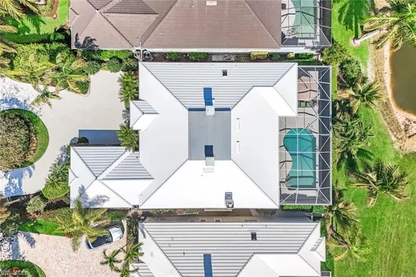 $1,795,000 | 15588 Whitney Lane, Naples, FL 34110