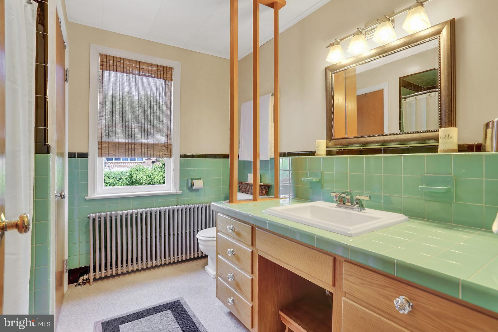 2245 Armstrong Valley Road Halifax, PA 17032 - Photo 15 of 26 Bathroom