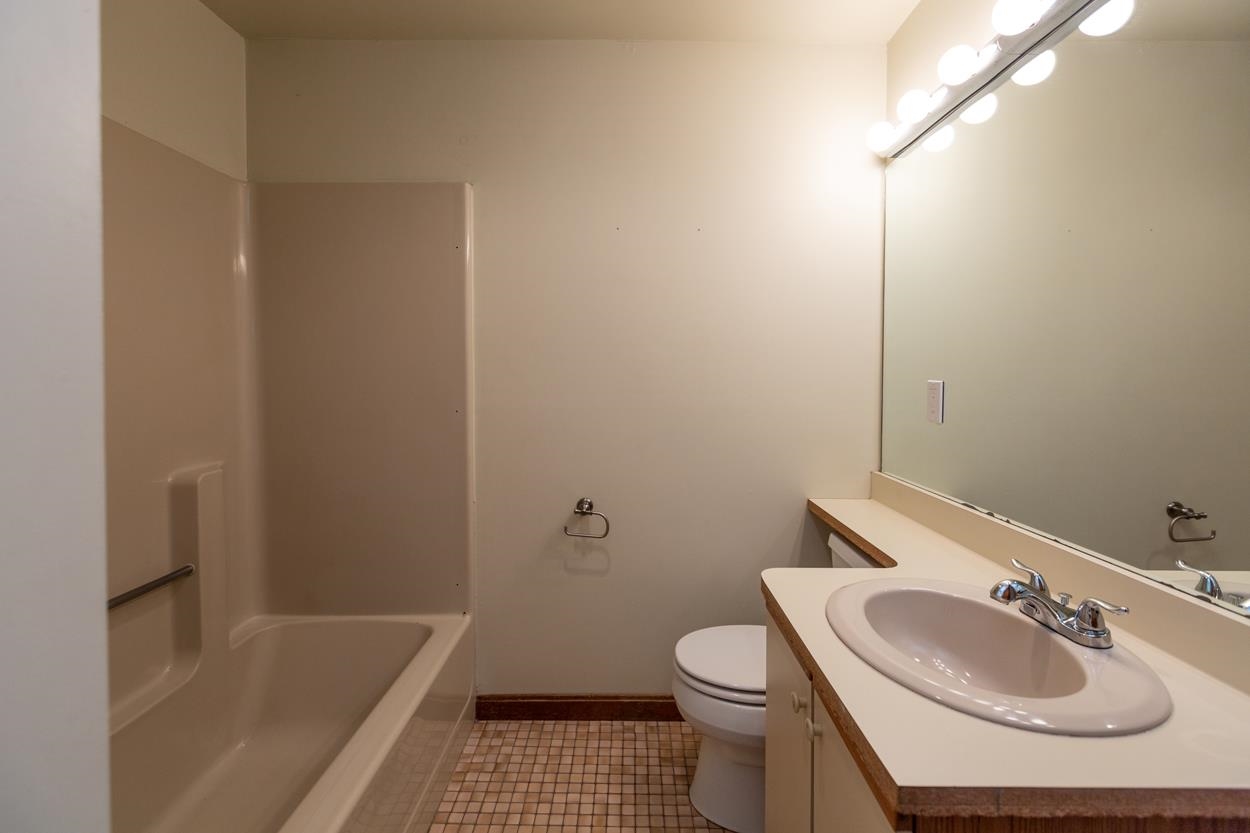 47 Stacey Circle, Unit 47C Windham, NH 03087 - Photo 21 of 32