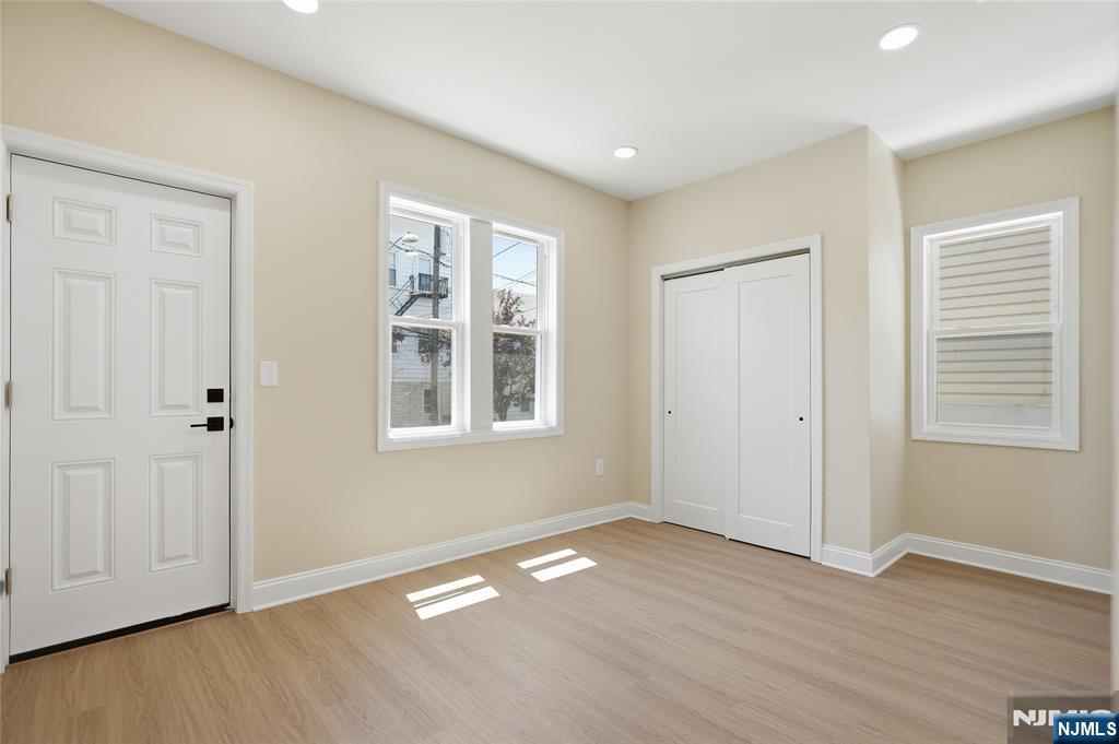 30 Edison Street Bloomfield, NJ 07003 - Photo 10 of 44