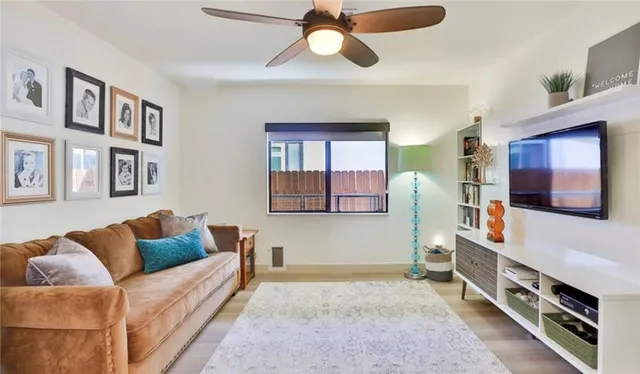 $499,000 | 38046 Calle Quedo, Murrieta, CA 92563