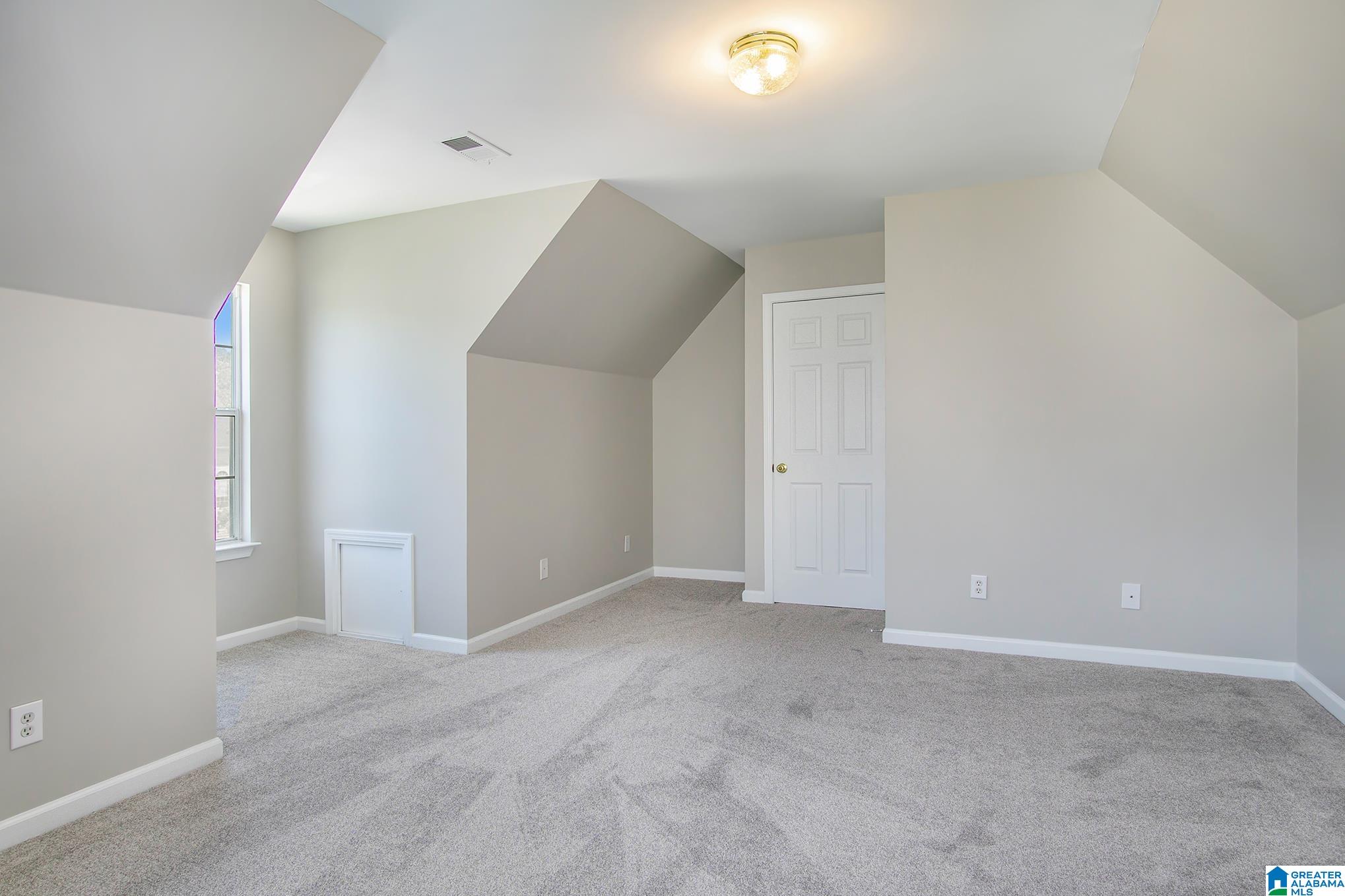125 Blue Spring Place Alabaster, AL 35007 - Photo 19 of 29 Gallery Image 19
