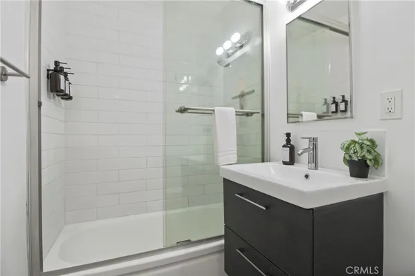 $2,250 | 837 South Sierra Vista Avenue, Unit D, Alhambra, CA 91801