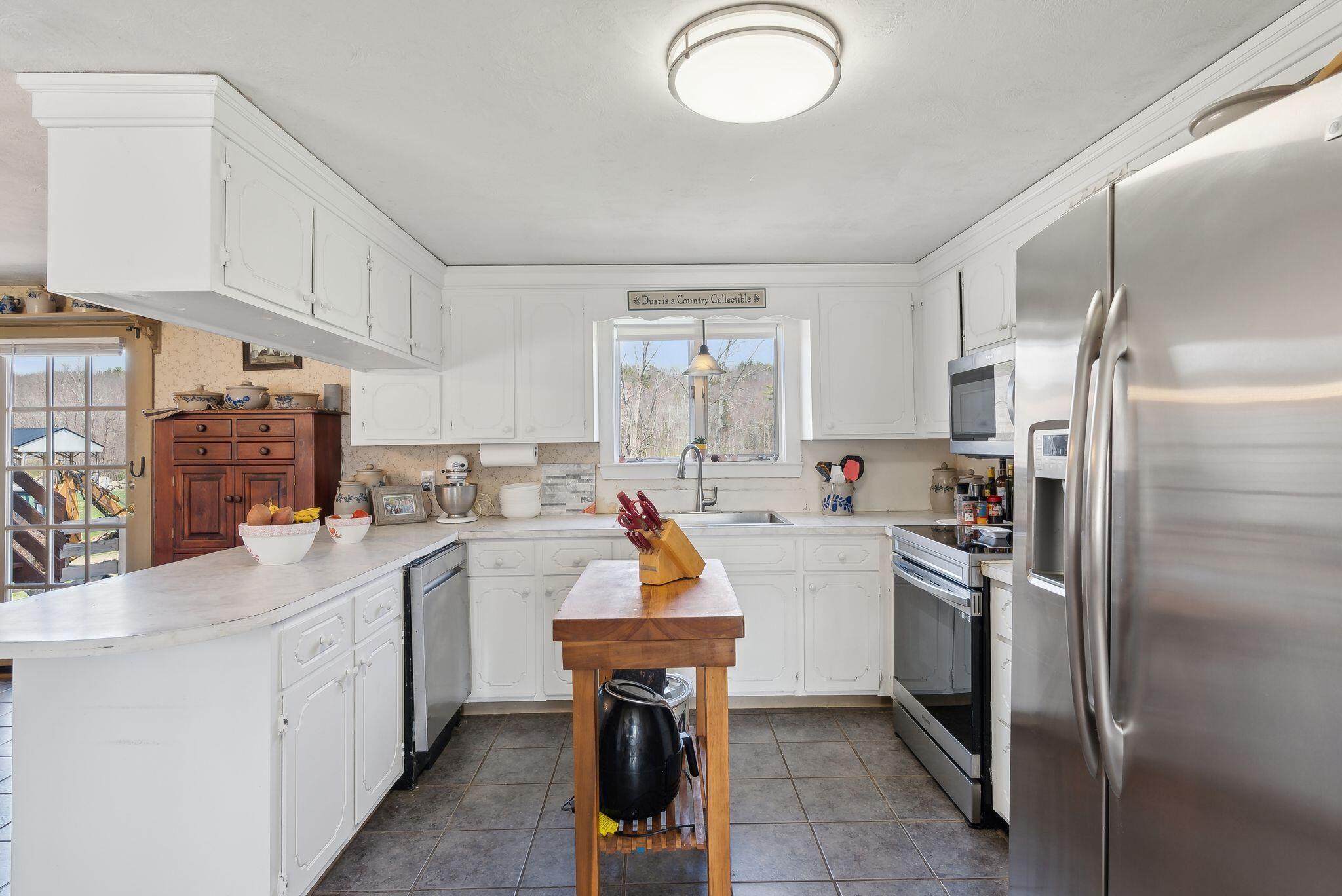 205 Patterson Road Limerick, ME 04048 - Photo 13 of 56 Kitchen