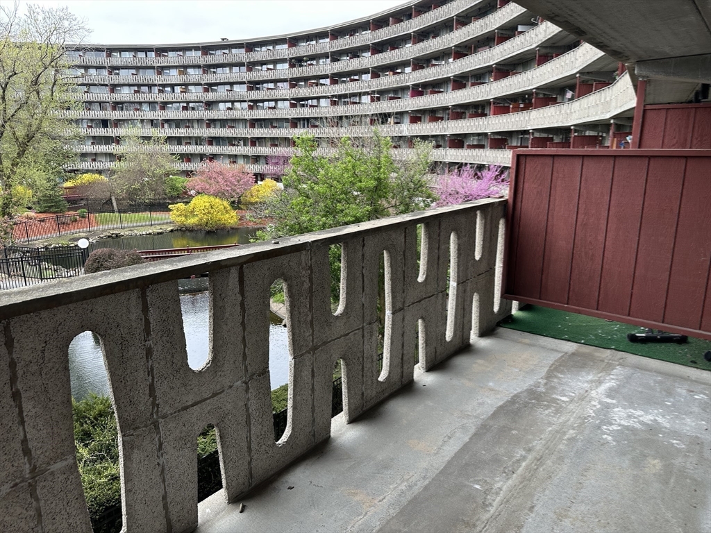 200 Swanton Street, Unit 237 Winchester, MA 01890 - Photo 11 of 14