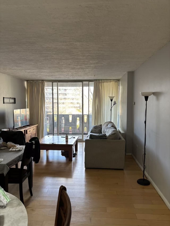 200 Swanton Street, Unit 237 Winchester, MA 01890 - Photo 5 of 14