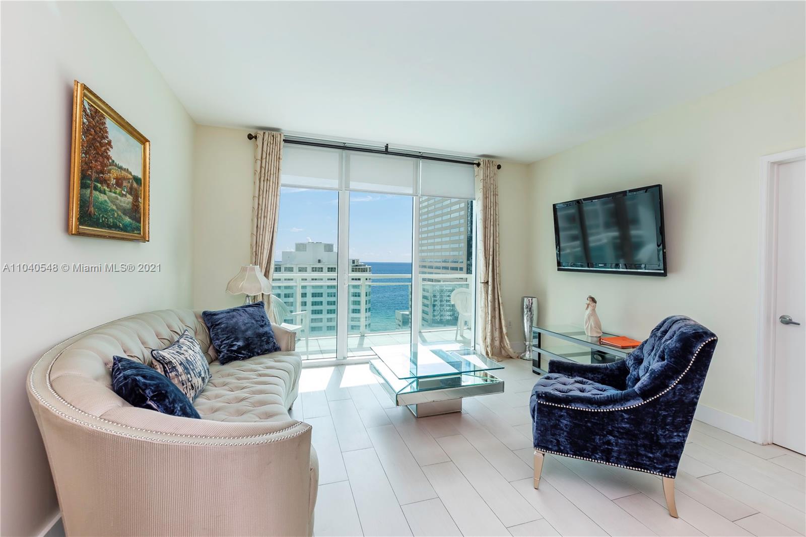 Brickell Miami, FL 33131 - Photo 4 of 38