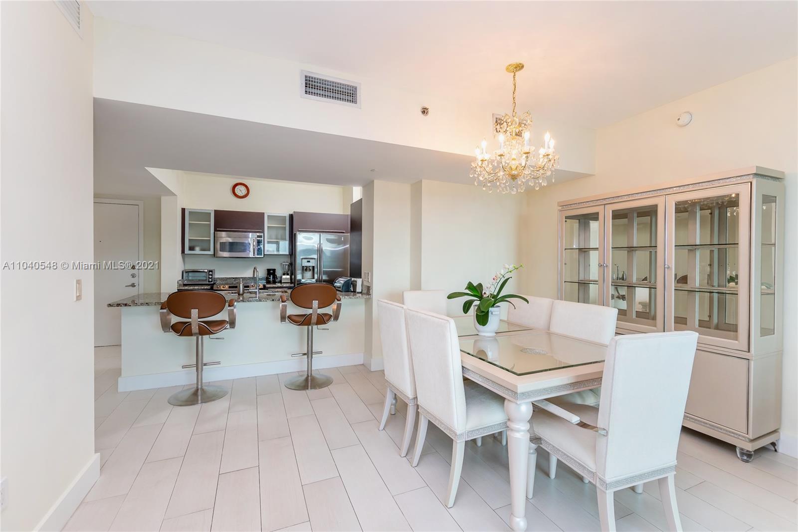 Brickell Miami, FL 33131 - Photo 8 of 38