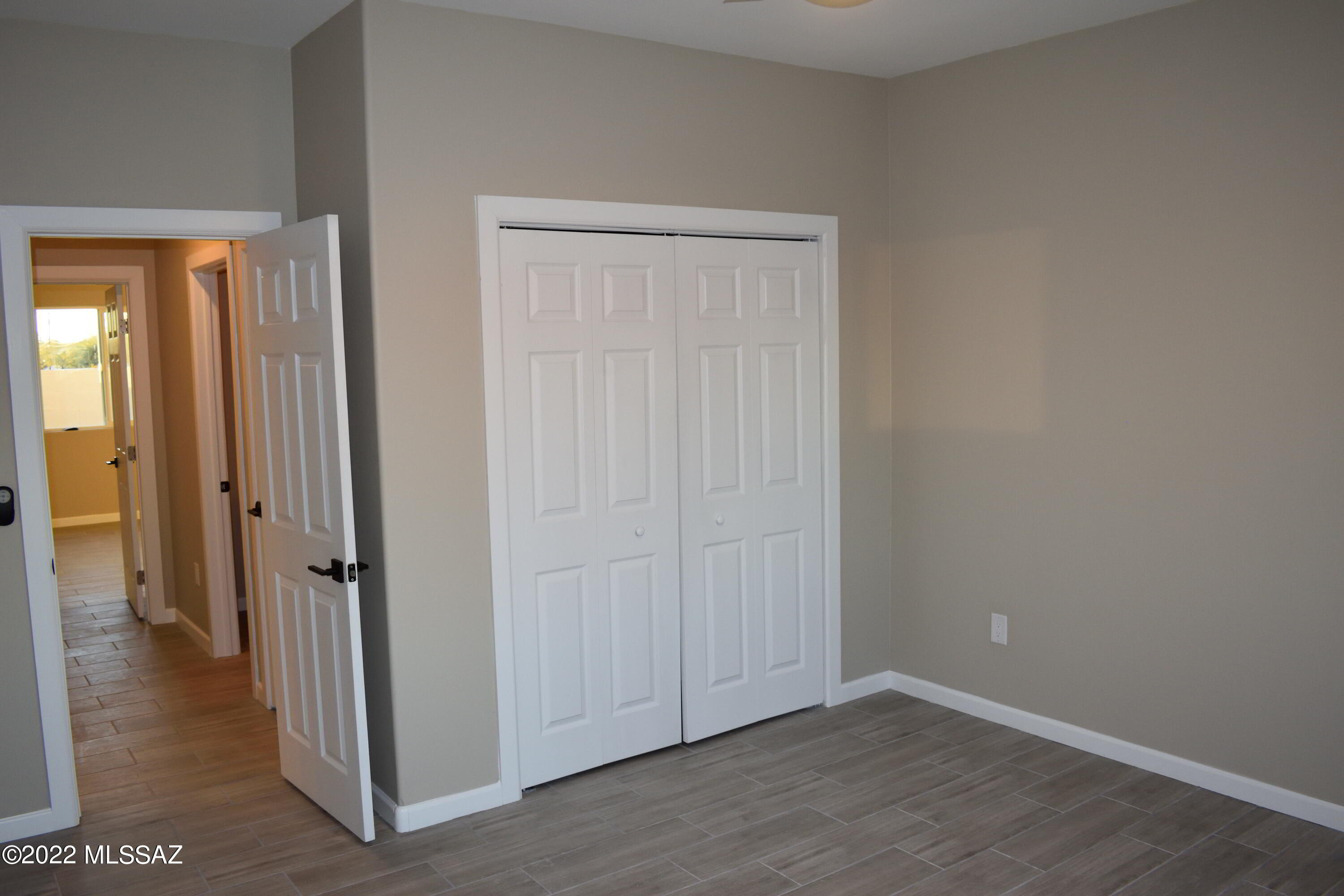 702 West Valencia Road Tucson, AZ 85706 - Photo 31 of 42 Gallery Image 31