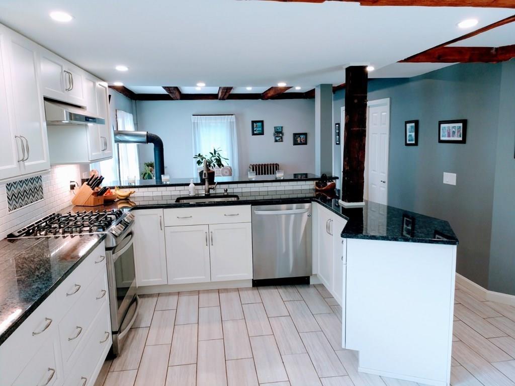 23 Maple Street Oakham, MA 01068 - Photo 18 of 35 Gallery Image 18