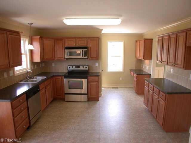 87 Peppertree Road Clemmons, NC 27012 - Photo 4 of 9 Other.