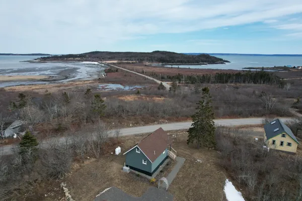 $274,900 | 6 Cecelias Way, Lubec, ME 04652