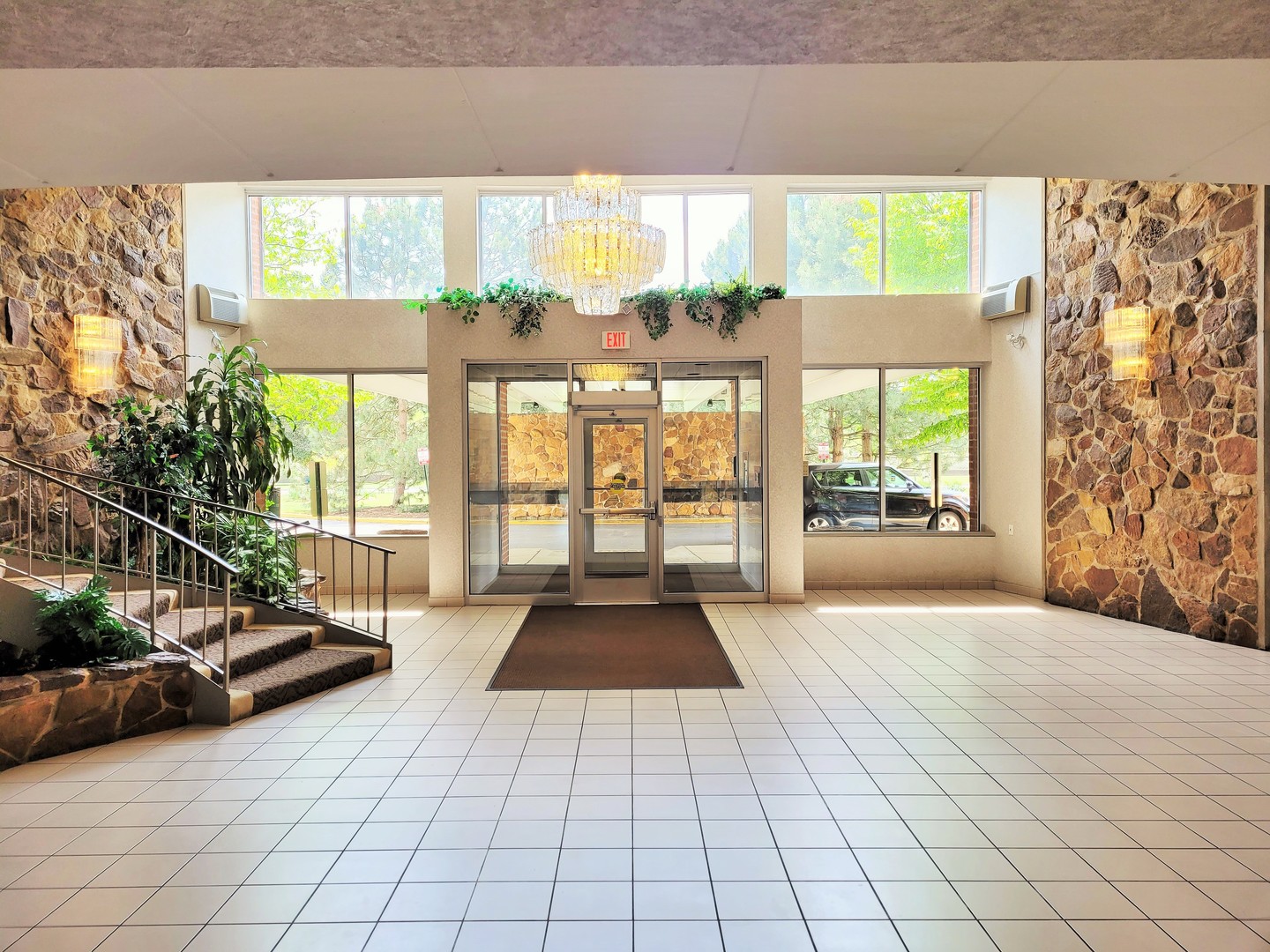 16 East Old Willow Road, Unit 516S Prospect Heights, IL 60070 - Photo 12 of 17