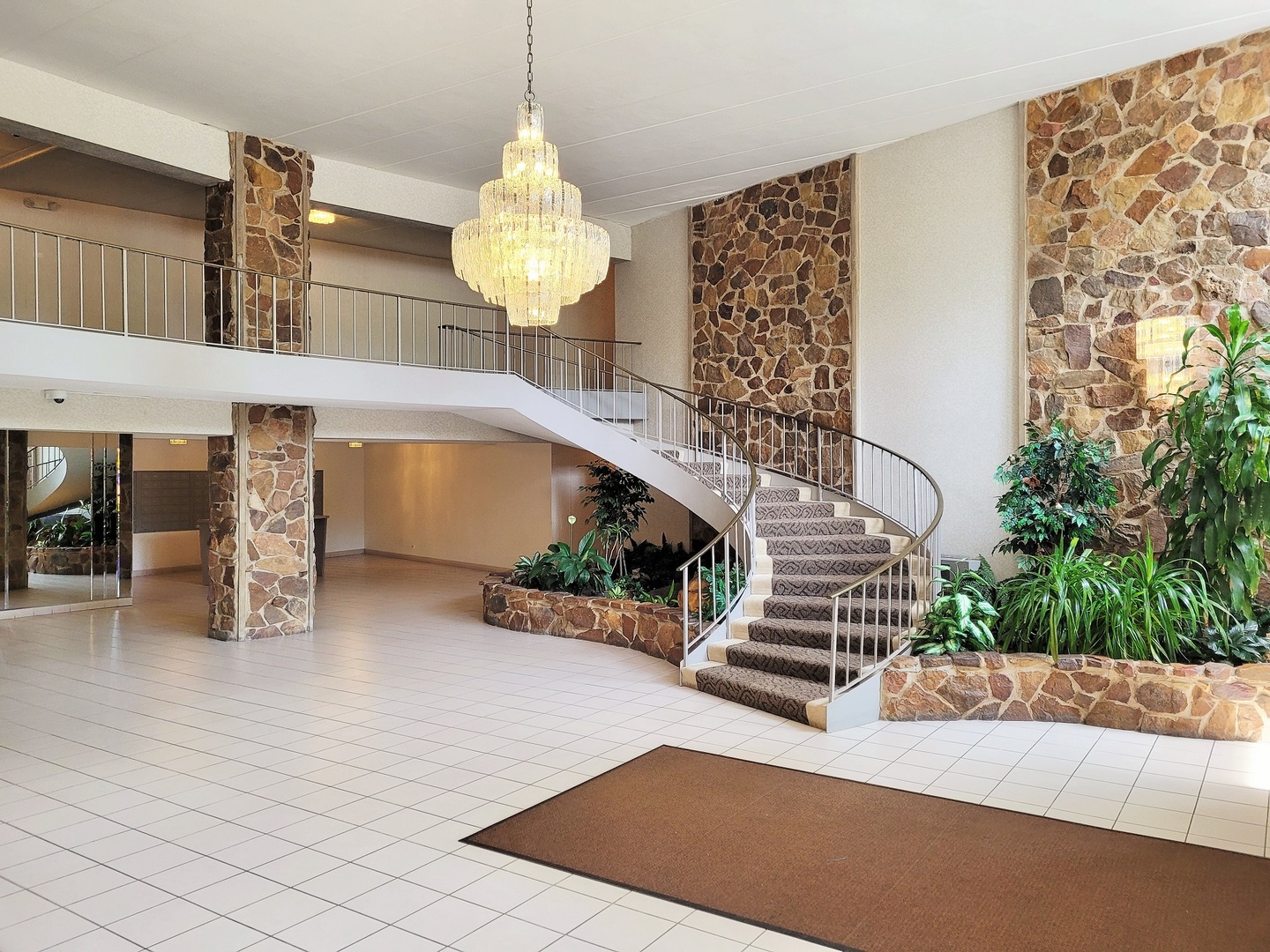 16 East Old Willow Road, Unit 516S Prospect Heights, IL 60070 - Photo 13 of 17