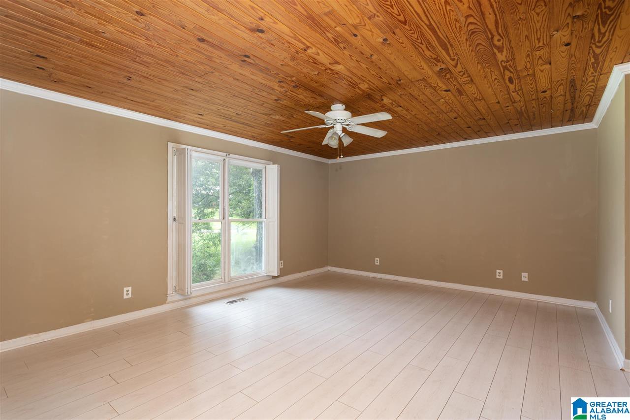 805 Nelson Road Oxford, AL 36203 - Photo 13 of 50