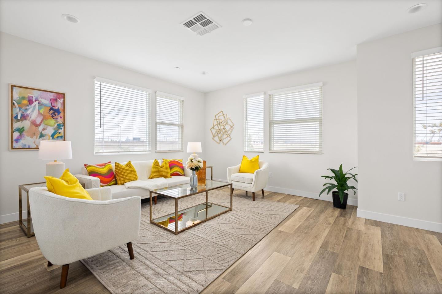 1307 Pullman Way Oakland, CA 94607 - Photo 7 of 26