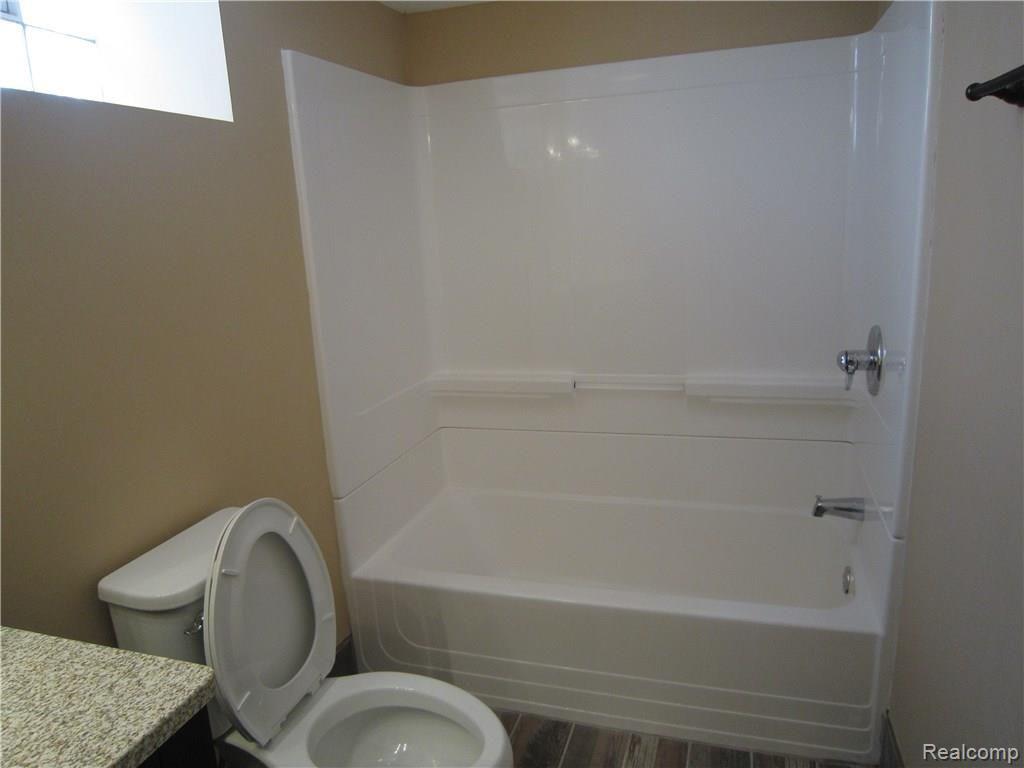 3179 York Road Rochester, MI 48309 - Photo 21 of 21 IMG_4446.JPG