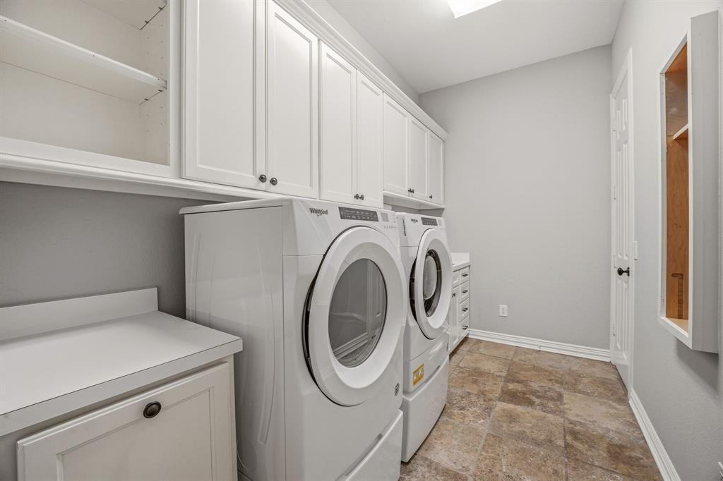 6436 Valley Creek Pilot Point, TX 76258 - Photo 32 of 40 Large Laundry Room