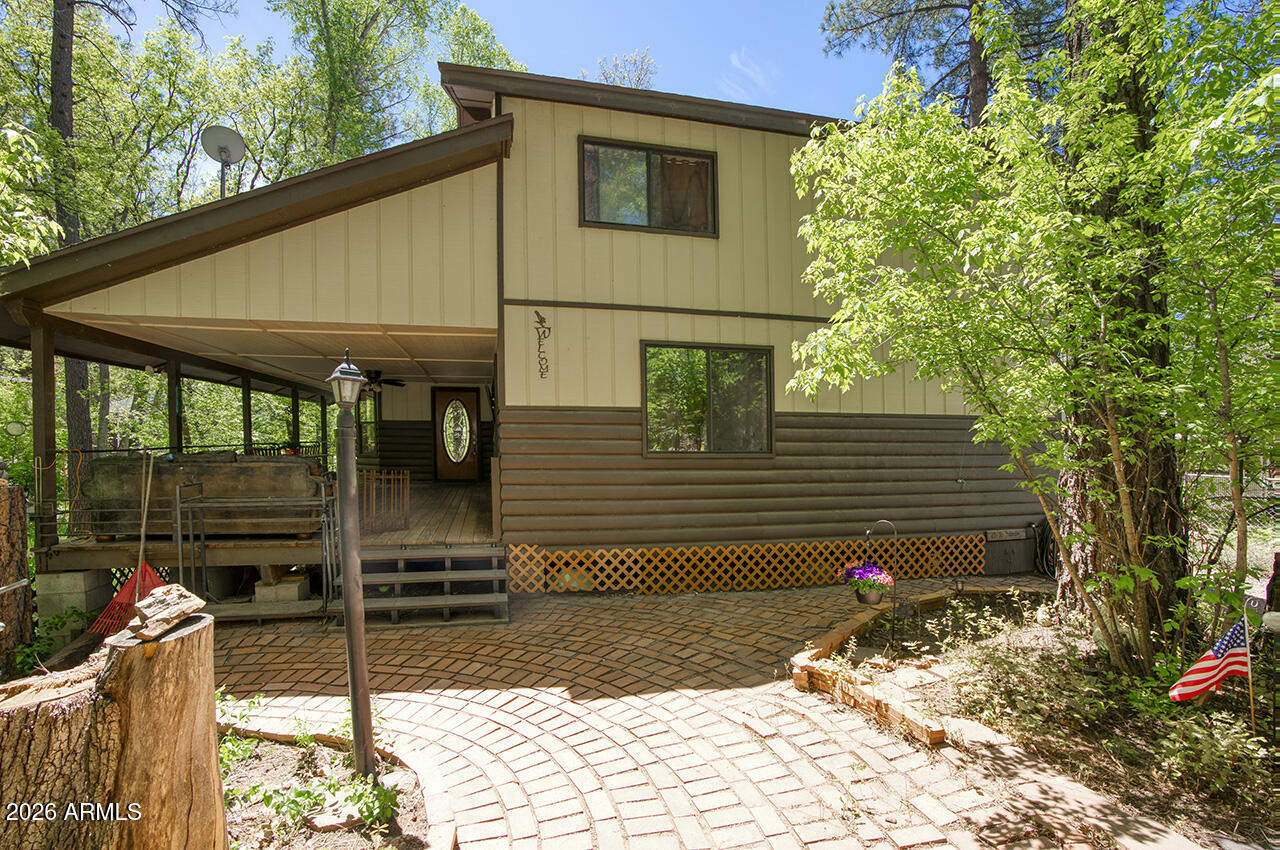 Brick Walkway to Front Entry