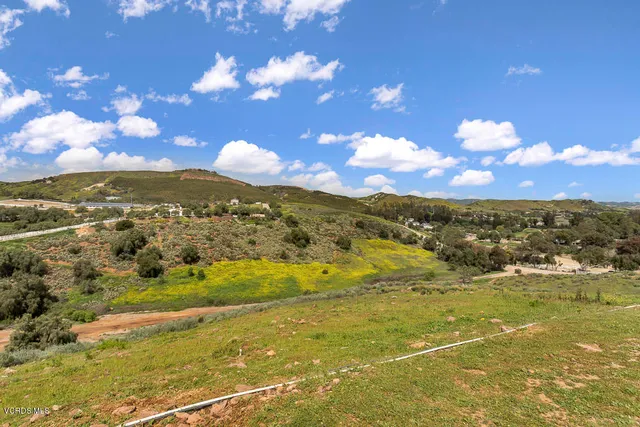 $3,500 | 15535 LaPeyre Road, Moorpark, CA 93021