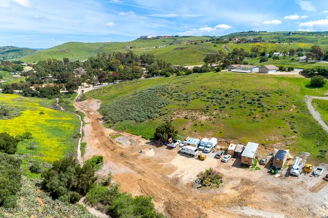 $3,500 | 15535 LaPeyre Road, Moorpark, CA 93021