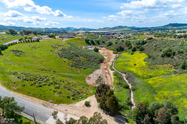 $3,500 | 15535 LaPeyre Road, Moorpark, CA 93021