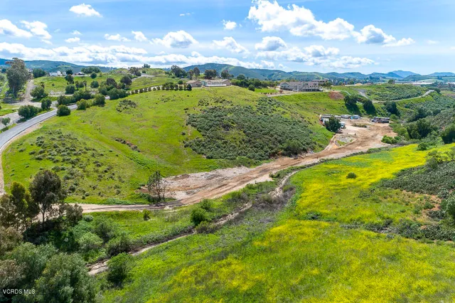 $3,500 | 15535 LaPeyre Road, Moorpark, CA 93021