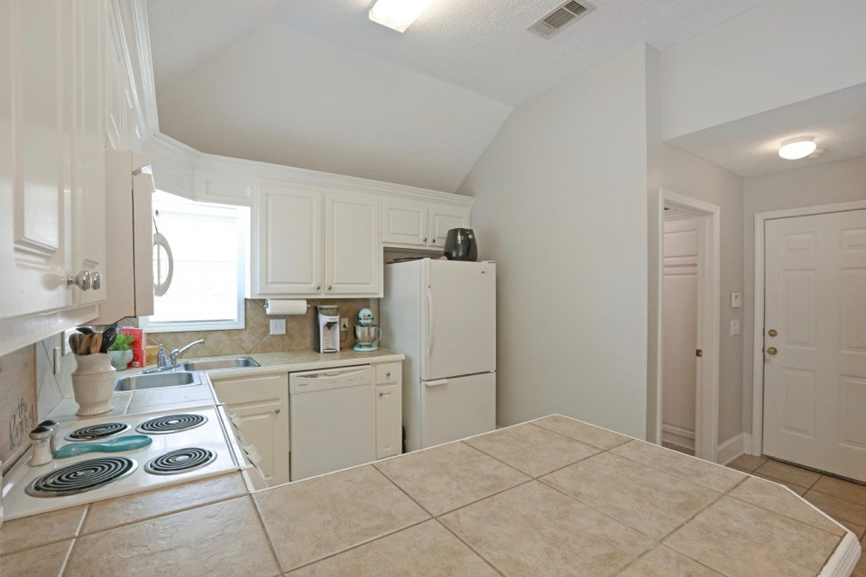 133 Raintree Road Madison, MS 39110 - Photo 14 of 28 Photo 14