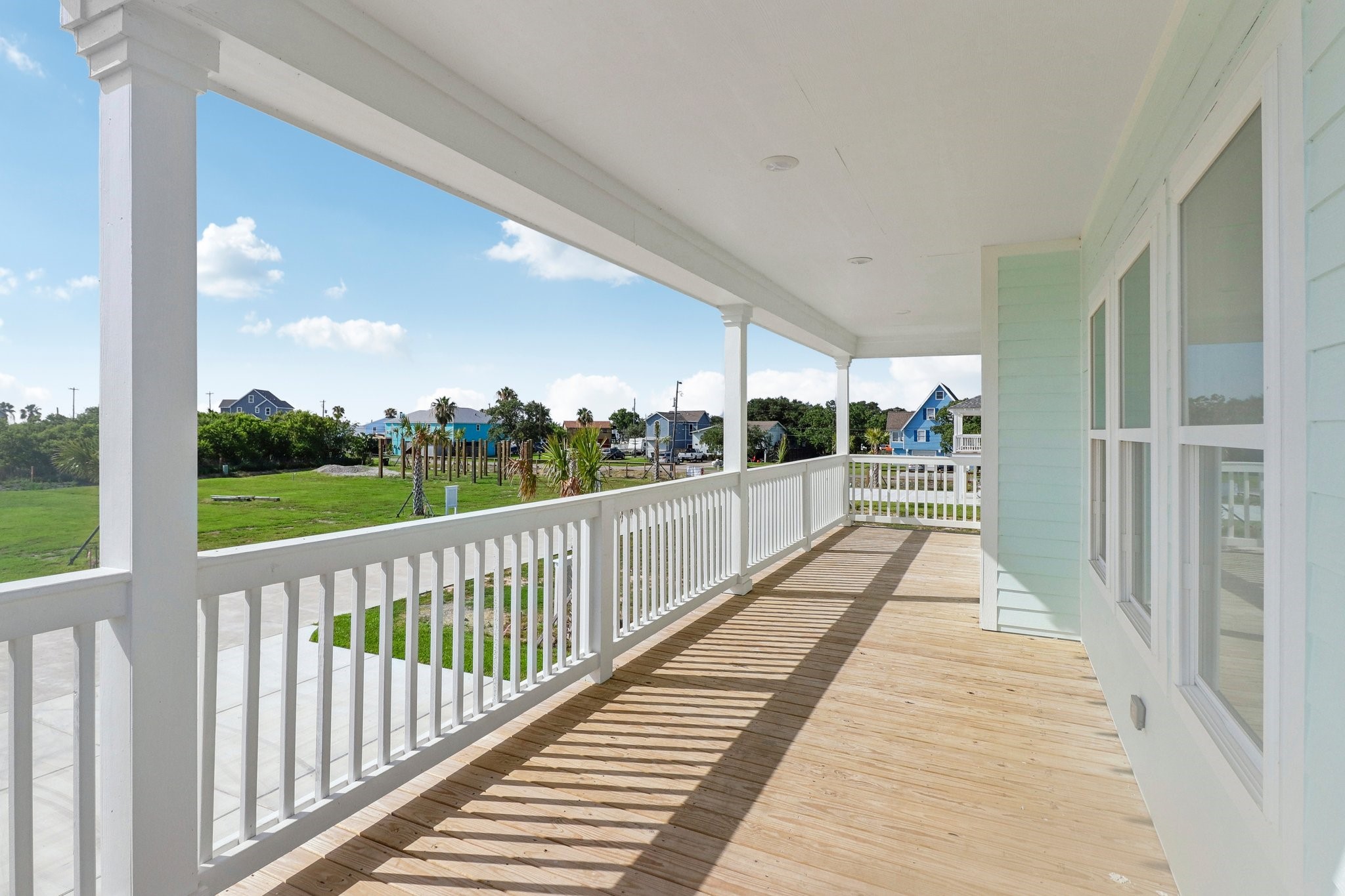 1326 Sapphire Palms Court San Leon, TX 77539 - Photo 6 of 20 a view of balcony with wooden floor