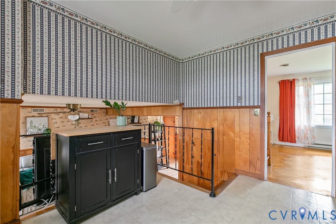 908 Yorkshire Road Colonial Heights, VA 23834 - Photo 18 of 34 Kitchen open to family room and living room