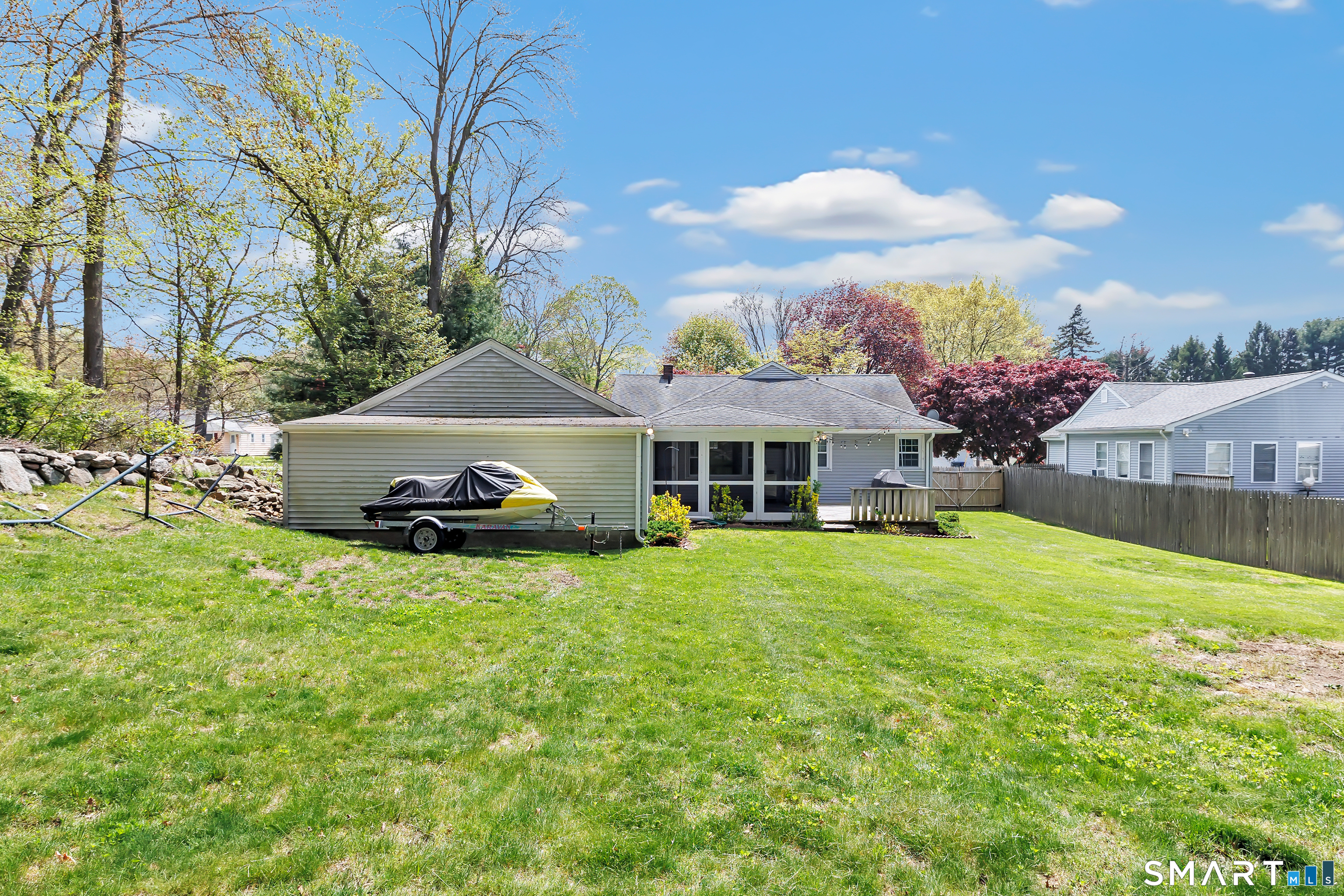 46 Waller Road Bridgeport, CT 06606 - Photo 30 of 33