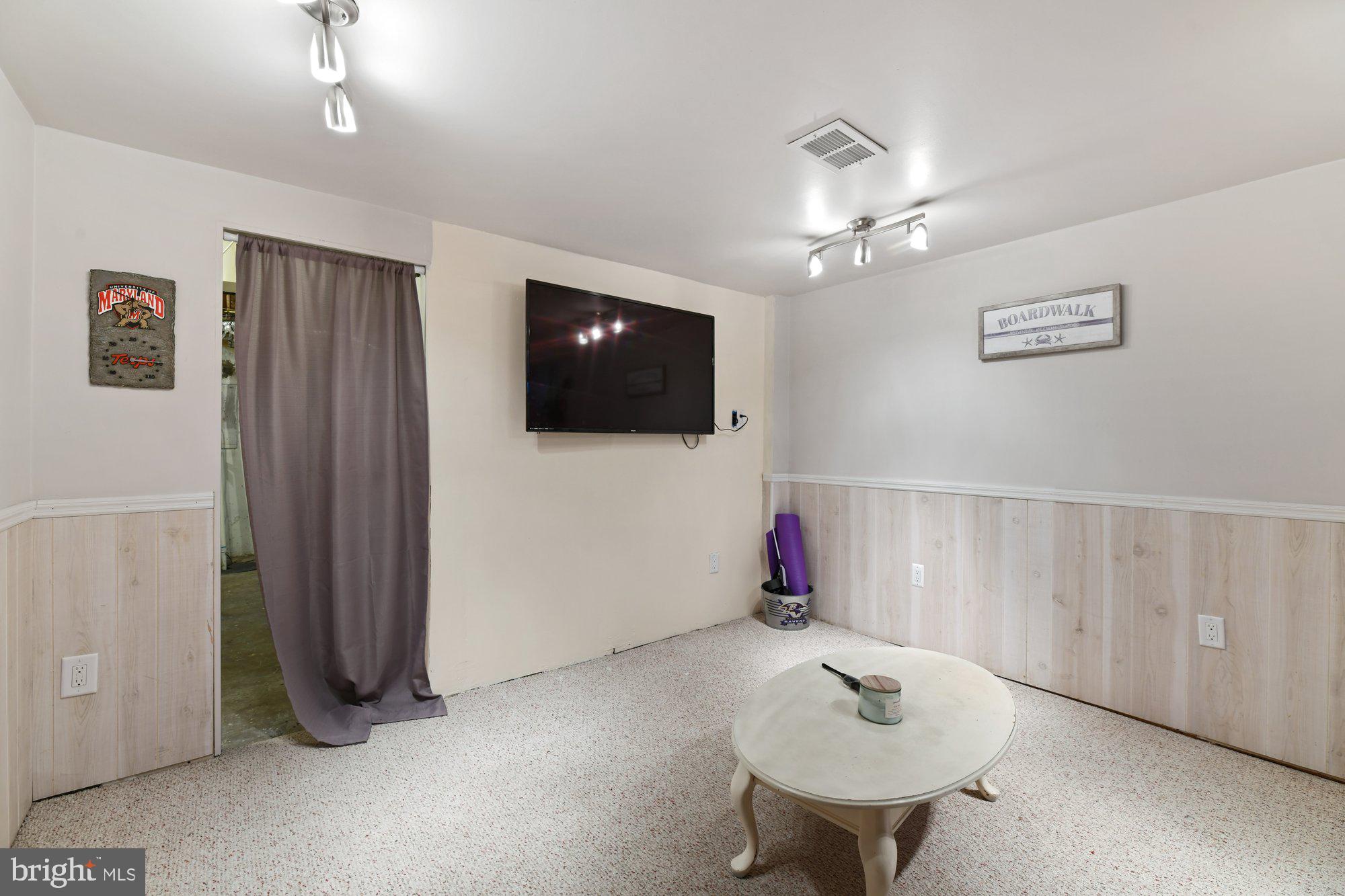 8304 Bon Air Road Baltimore, MD 21234 - Photo 21 of 31