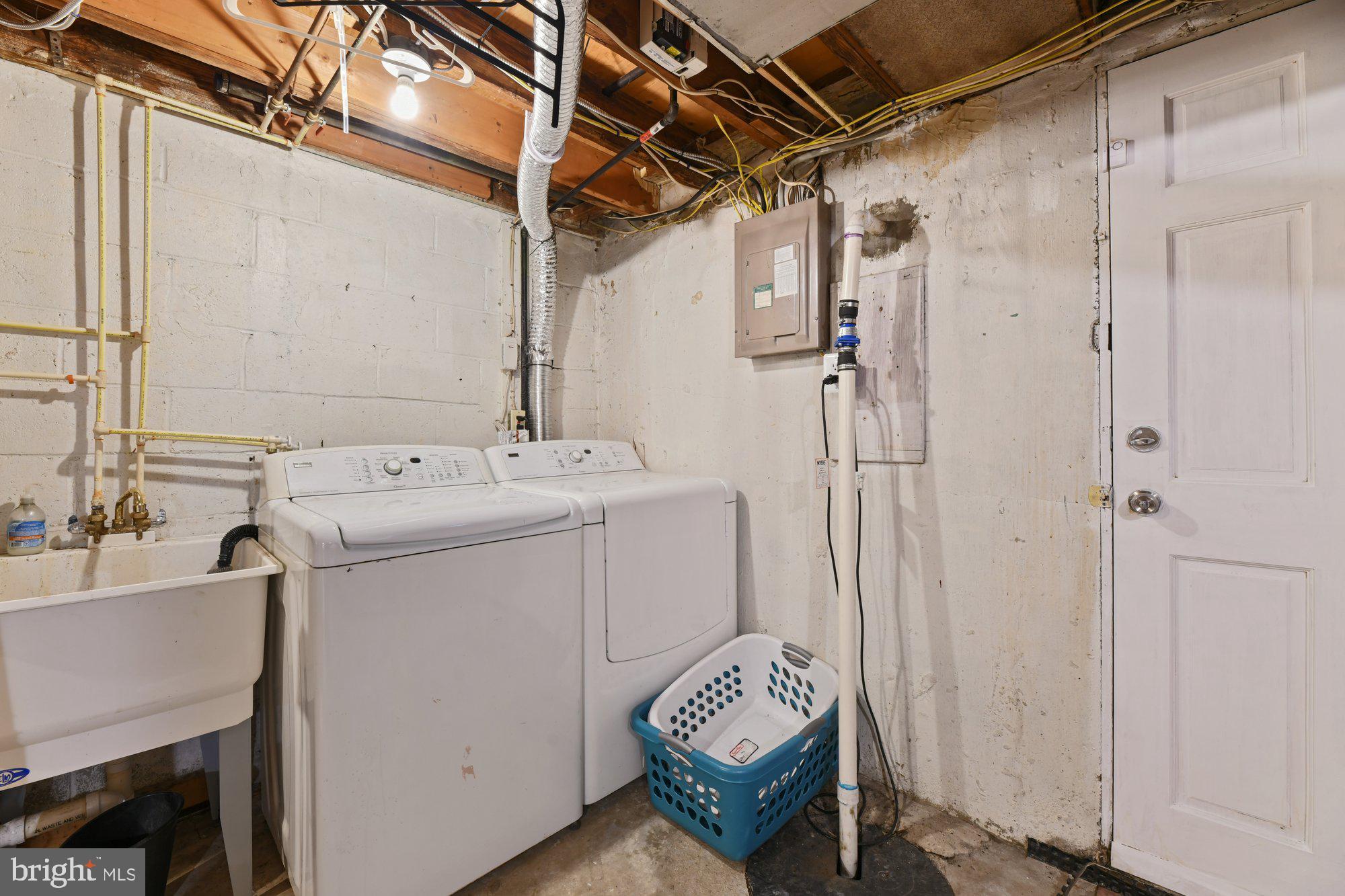 8304 Bon Air Road Baltimore, MD 21234 - Photo 23 of 31