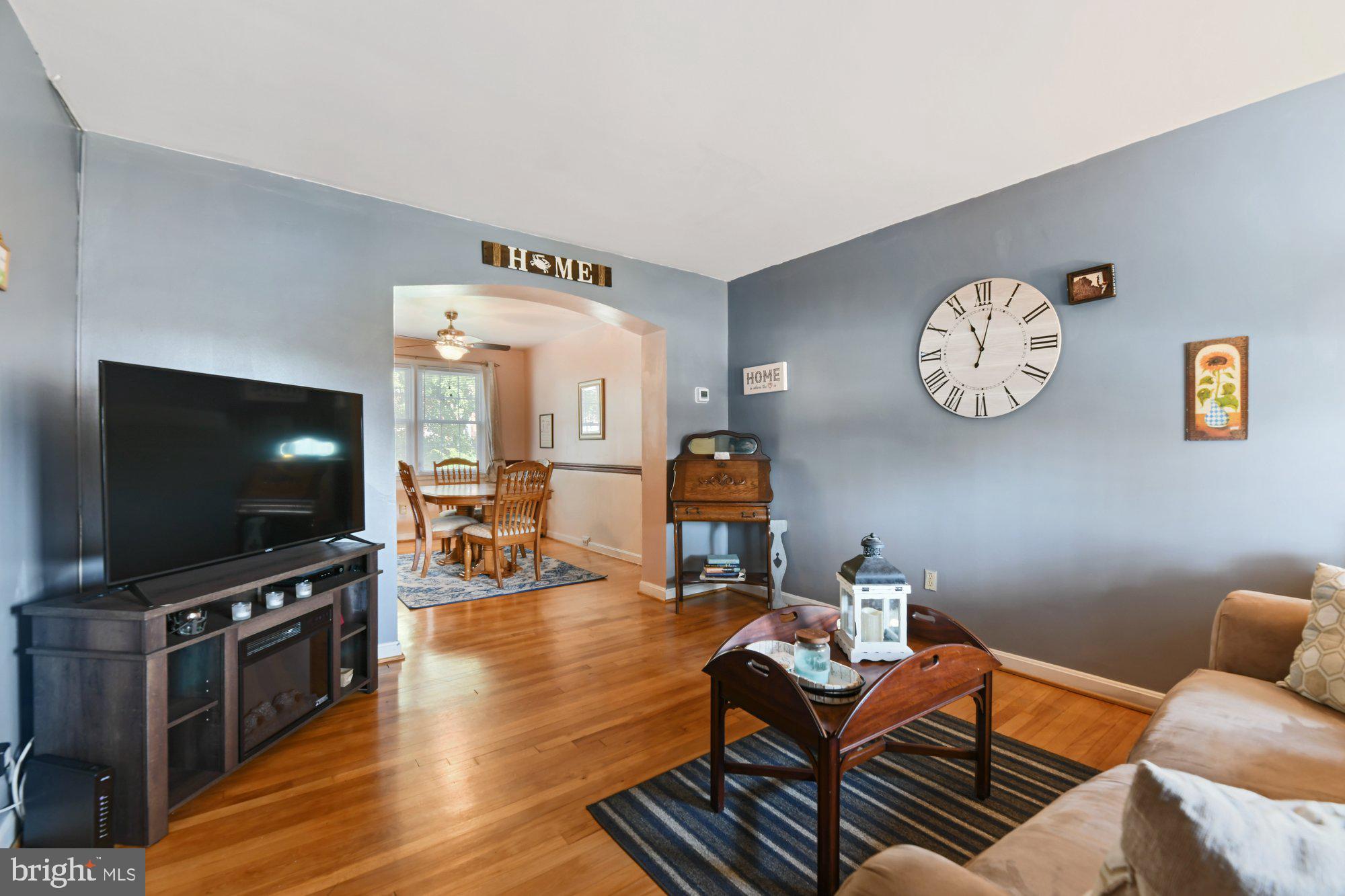 8304 Bon Air Road Baltimore, MD 21234 - Photo 5 of 31