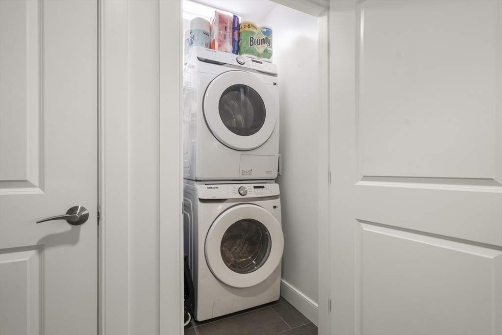 320 Maverick Street, Unit 209 Boston, MA 02128 - Photo 16 of 26